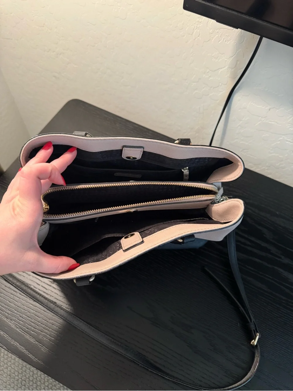 kate spade Two-Tone Black and Light Gray Shoulder Bag